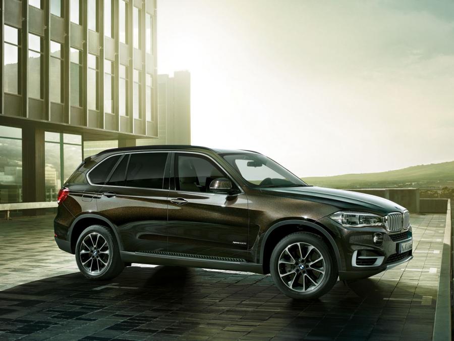  BMW X5 Security Plus (F15) 2014 года  (фото 2 из 16)